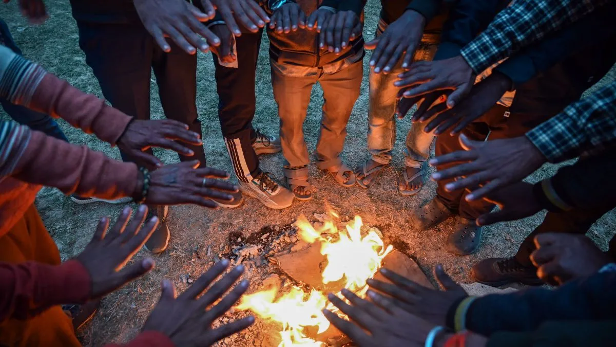 Jharkhand Cold Wave: झारखंड में कश्मीर जैसी ठंड, अगले हफ्ते तापमान में 3 डिग्री तक गिरावट; यलो अलर्ट जारी