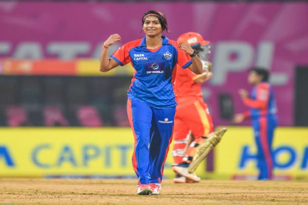 WPL में हैट्रिक लेने वाली सिर्फ चार खिलाड़ी, लिस्ट में शामिल हैं दो भारतीय